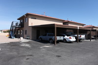 3129 N Walnut Rd in Las Vegas, NV - Foto de edificio - Building Photo