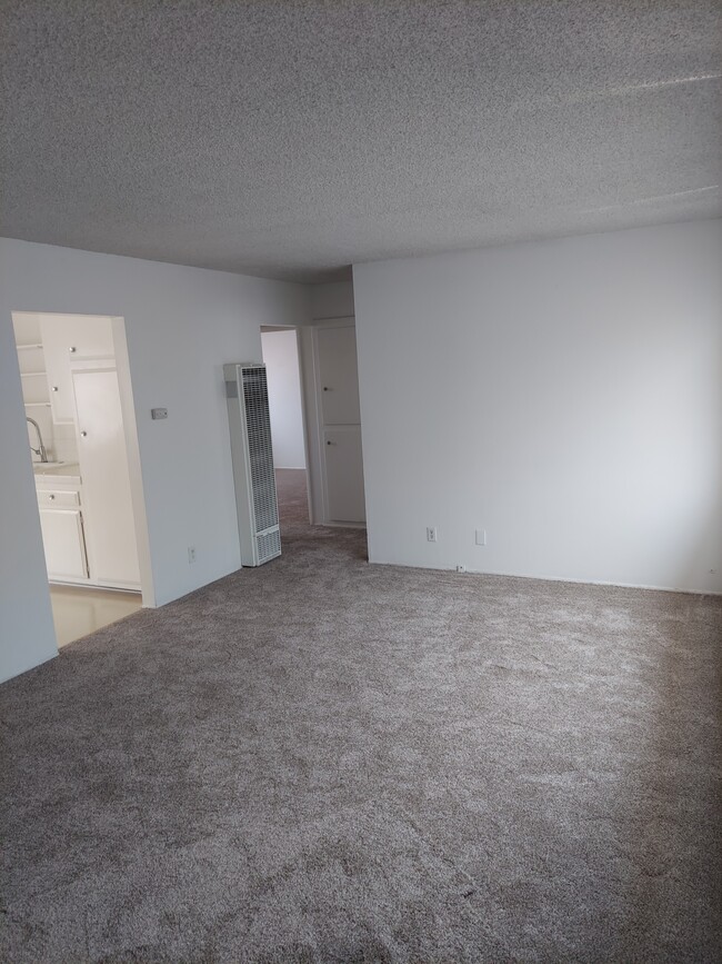 2610 Grant Ave in Redondo Beach, CA - Building Photo - Building Photo
