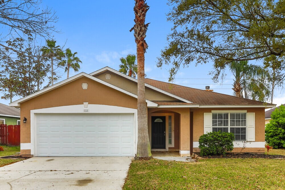 712 Lake Geneva Dr in St. Augustine, FL - Building Photo