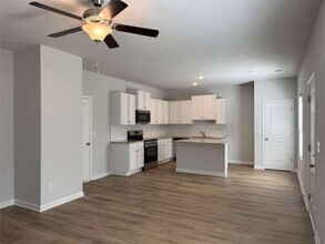 111 Woodside Ct in Temple, GA - Building Photo - Building Photo