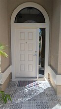 840 Lake Jackson Cir in Apopka, FL - Foto de edificio - Building Photo