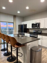 1123 Huntington Ave in Dacono, CO - Foto de edificio - Building Photo