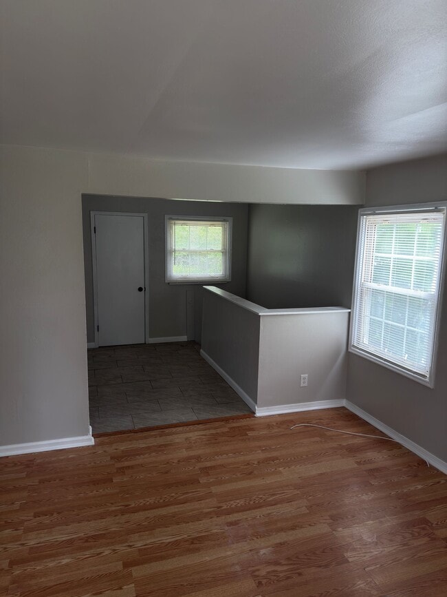 207 Cameron Rd in St. Louis, MO - Building Photo - Building Photo
