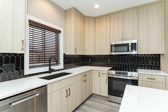 353 Spring Day Ct NE in Eyota, MN - Building Photo - Building Photo