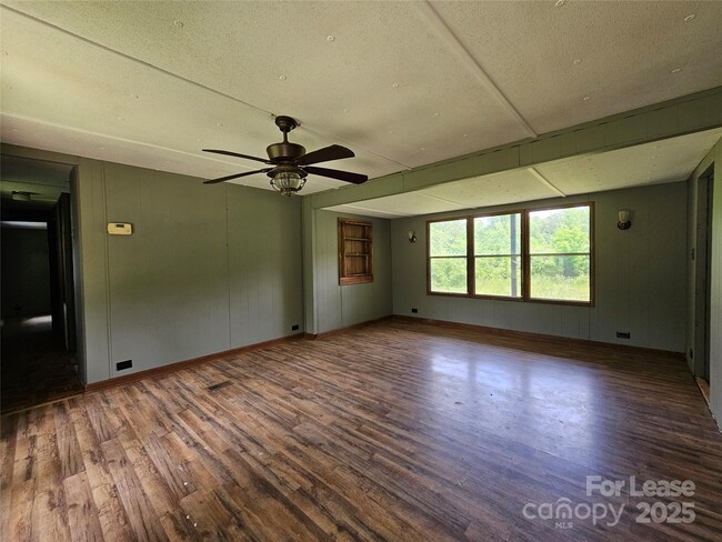 2856 Filbert Hwy in Clover, SC - Building Photo - Building Photo