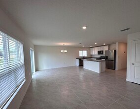 9022 Hooton Wy in Davenport, FL - Building Photo - Building Photo