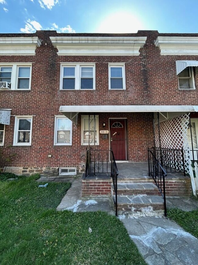 3800 Brooklyn Ave in Baltimore, MD - Building Photo - Building Photo