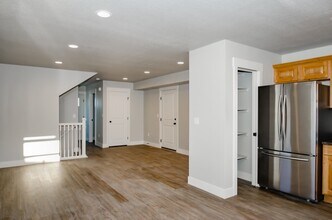 922 N Garfield Ave in Loveland, CO - Building Photo - Building Photo