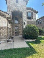 11716 Kurth Dr in Frisco, TX - Building Photo