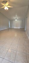 2074 Lantern Light St, Unit N-1316 in Port Charlotte, FL - Building Photo - Building Photo