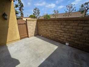 1544 E Quincy Ave-Unit -A-07 in Orange, CA - Building Photo - Building Photo
