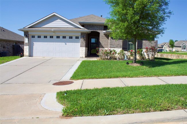 15004 Monserrat Ln in Conroe, TX - Building Photo - Building Photo