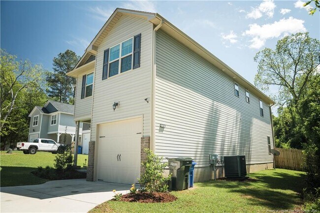 919 Carolina Ave in Fayetteville, NC - Building Photo - Building Photo