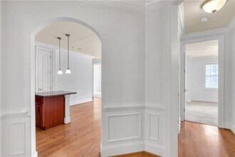 2300 Peachford Rd in Atlanta, GA - Building Photo - Building Photo