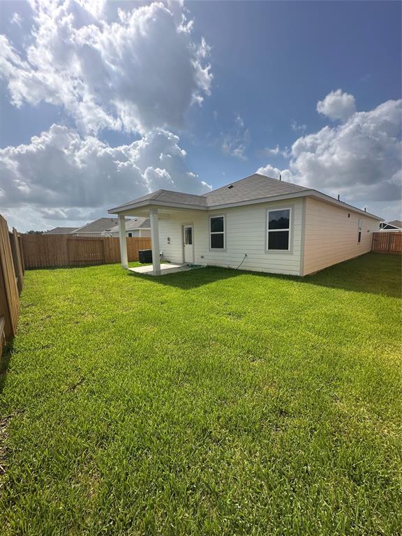 16437 Blossom Grv Dr in Conroe, TX - Building Photo - Building Photo