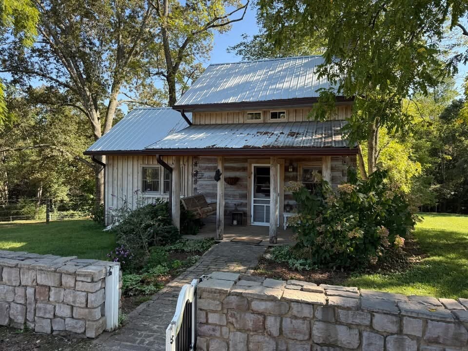 537 Hutcheson Rd in Cookeville, TN - Foto de edificio