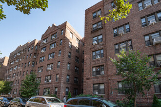 Belvedere East and West in Jackson Heights, NY - Building Photo - Building Photo