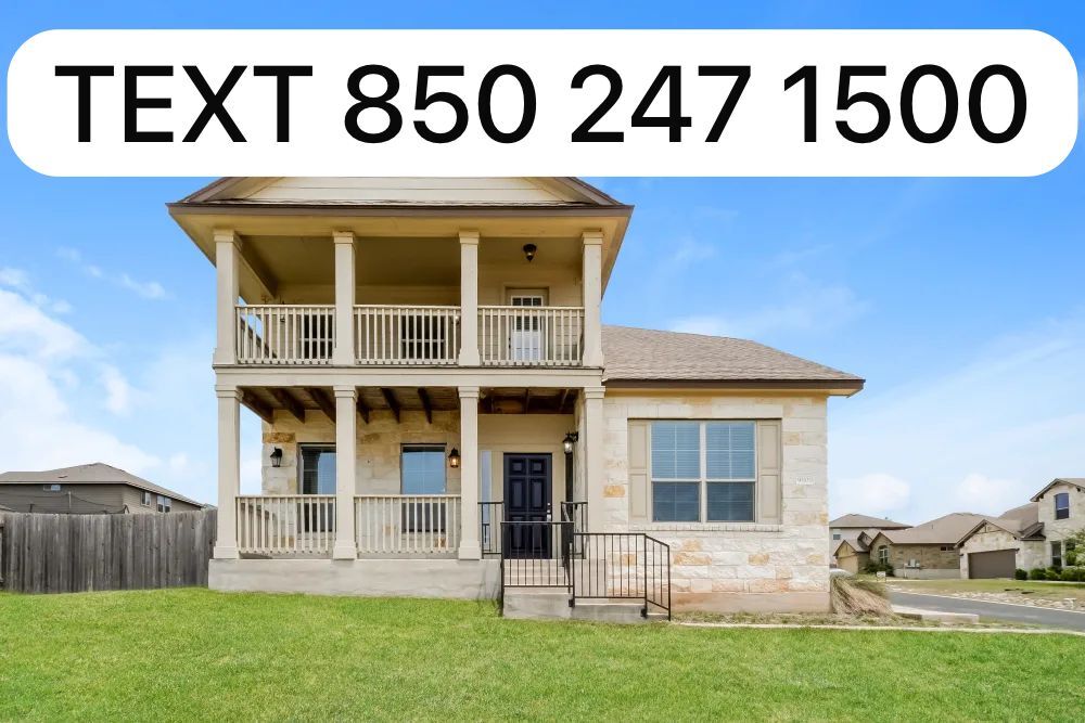 9908 Cirrus Dr in Dripping Springs, TX - Building Photo