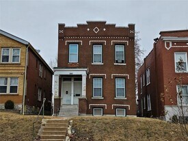 3807 Potomac St in St. Louis, MO - Building Photo