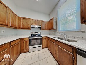 6136 Sunbridge Ct in Charlotte, NC - Building Photo - Building Photo