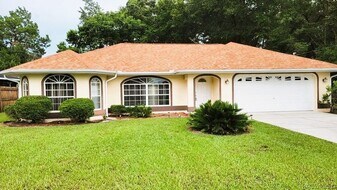 732 Sinclair Terrace in Inverness, FL - Building Photo