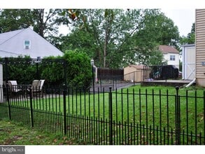 734 Jackson St in Lansdale, PA - Building Photo - Building Photo