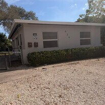 634 NW 12th Ave in Fort Lauderdale, FL - Building Photo