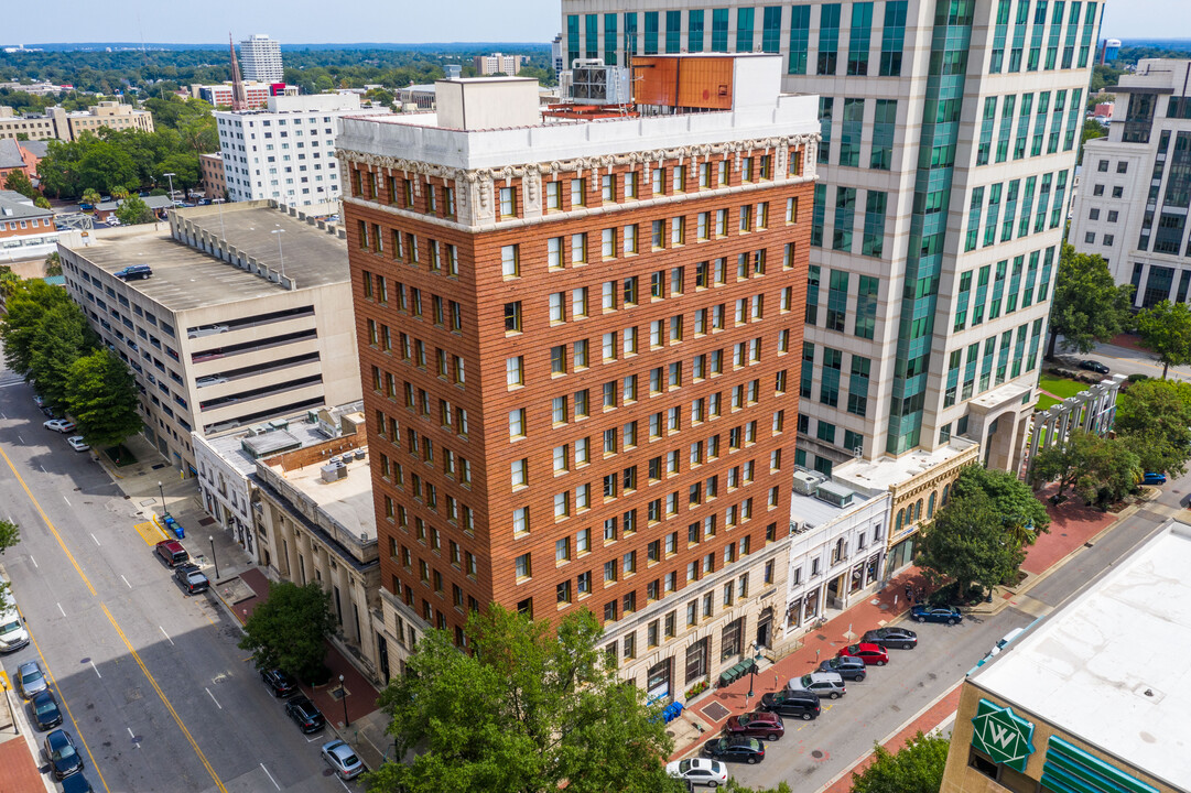 Main Street Living in Columbia, SC - Building Photo