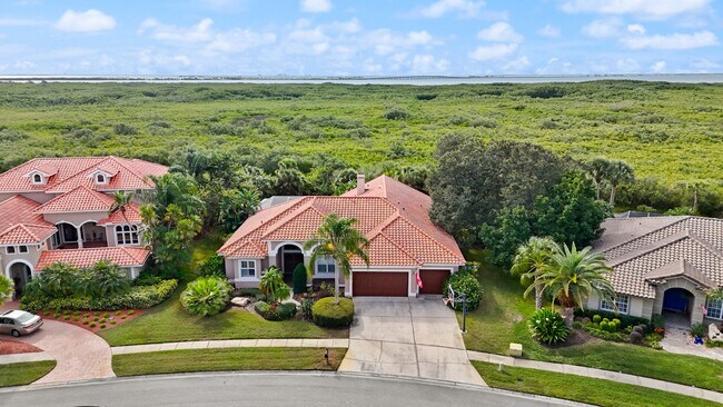 9912 Chris Craft Ct in Tampa, FL - Building Photo - Building Photo