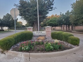 6812 Cold Water Canyon Rd in Fort Worth, TX - Building Photo - Building Photo