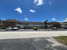 3220 NE 10th St in Pompano Beach, FL - Building Photo