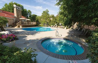 Boulder Creek in Boulder, CO - Building Photo