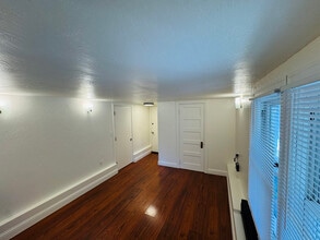 754 Slater St in Santa Rosa, CA - Building Photo - Building Photo