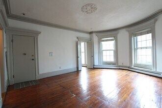 483 Massachusetts Ave in Boston, MA - Building Photo - Building Photo