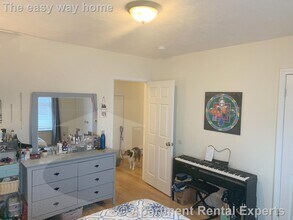 381 Columbia St in Cambridge, MA - Foto de edificio - Building Photo