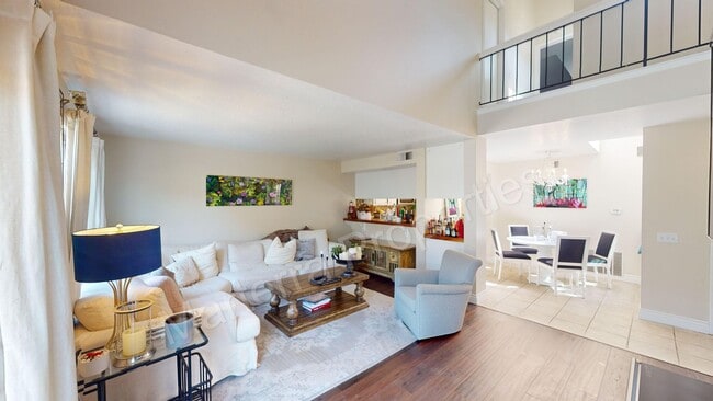 604 San Michel Dr N in Costa Mesa, CA - Building Photo - Building Photo