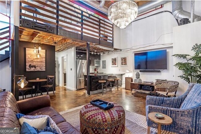 property at 650 Glen Iris Dr NE