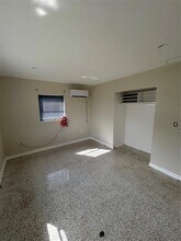 2020 SW 127th Ct in Miami, FL - Building Photo - Building Photo