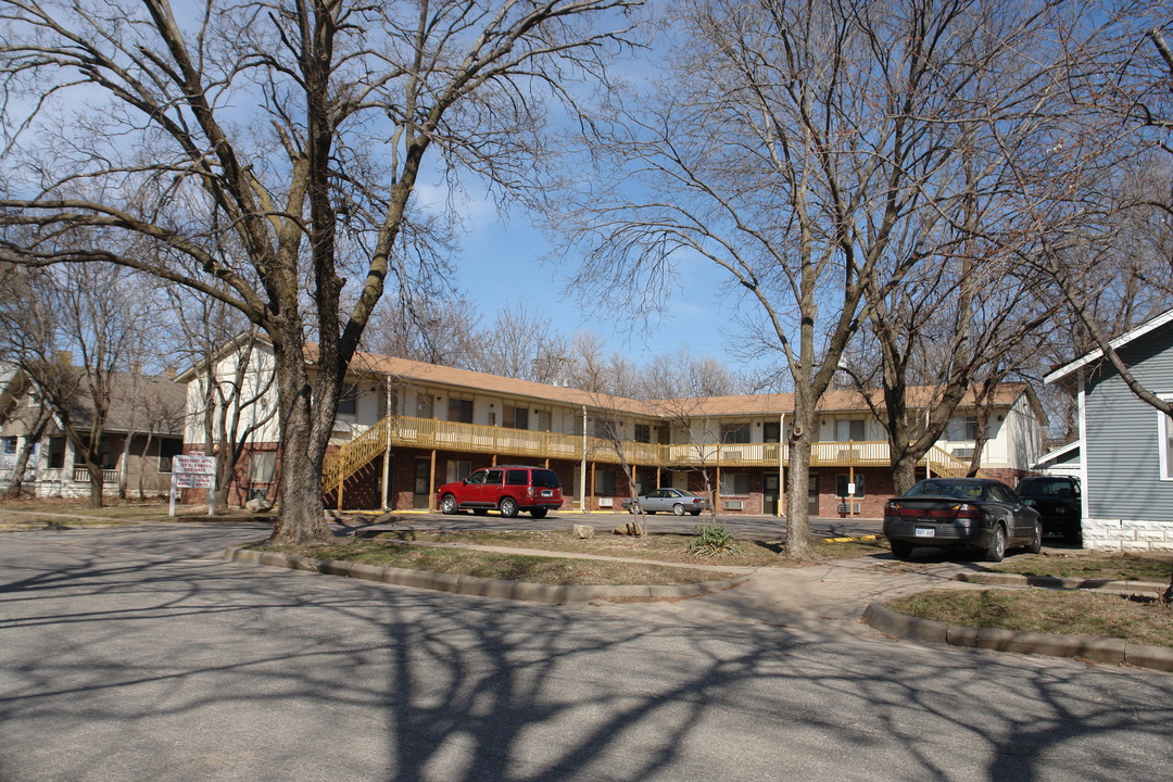 128 S Kansas St in Wichita, KS - Foto de edificio