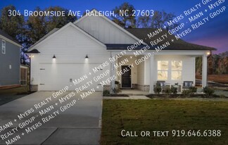 304 Broomside Ave in Garner, NC - Building Photo