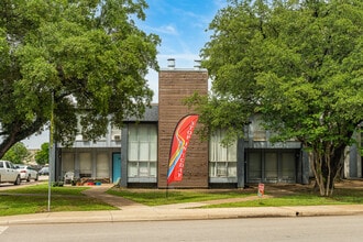 Southwind in Dallas, TX - Building Photo - Building Photo