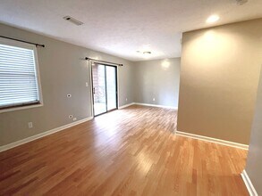 2914 La Villas Dr in Knoxville, TN - Building Photo - Building Photo