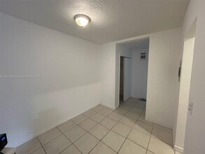 1590 NE 125th Terrace in North Miami, FL - Building Photo - Building Photo