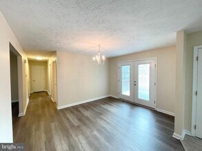 20847 Sandstone St in Lexington Park, MD - Building Photo - Building Photo