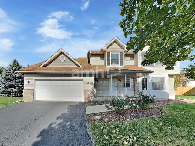 2438 Foxtail Ct