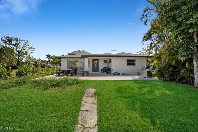 property at 2106 E Tobago Cir