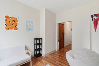 1466 Tremont St, Unit 2 in Boston, MA - Building Photo - Building Photo