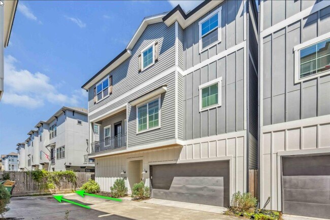 1165 W 24th St in Houston, TX - Building Photo - Building Photo