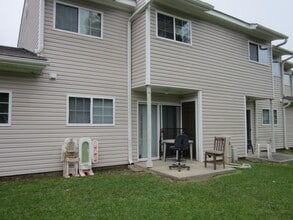 Oak Park Apartments in Four Oaks, NC - Building Photo - Building Photo