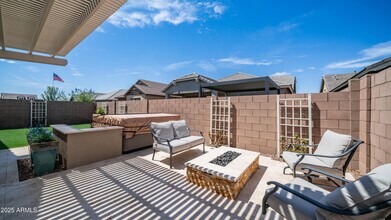 23080 E Carriage Wy in Queen Creek, AZ - Building Photo - Building Photo